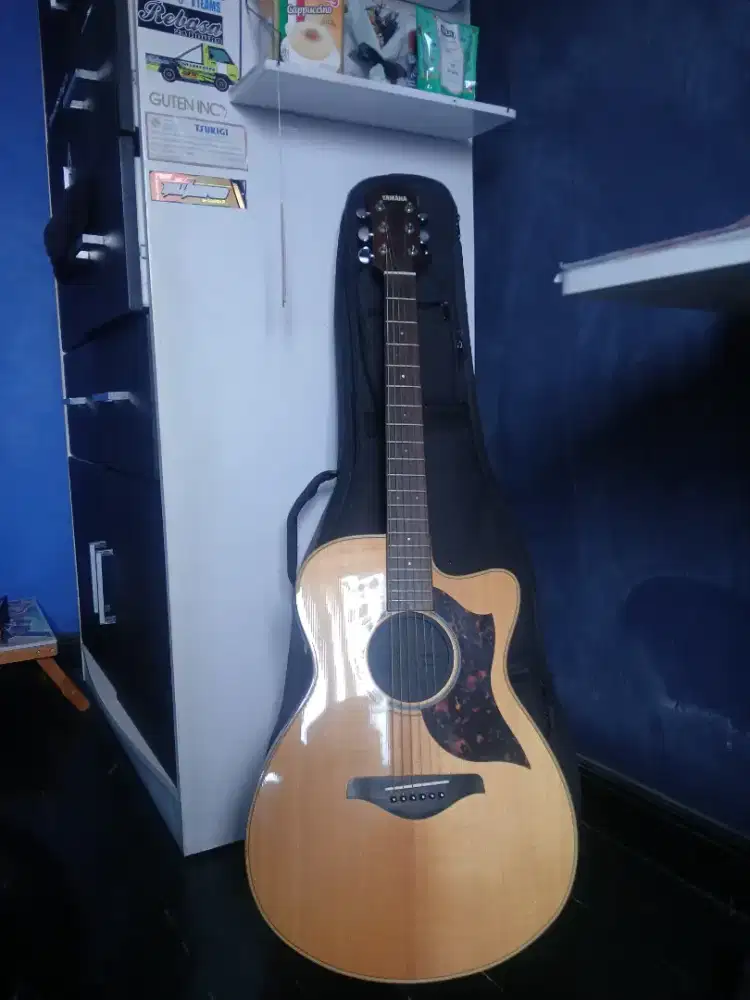 Gitar akustik Yamaha AC1M original