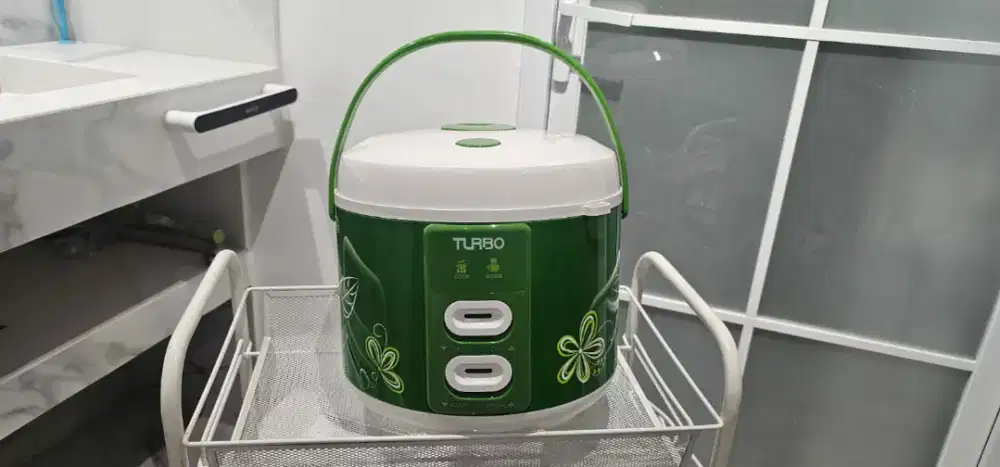 For sale Rice cooker Turbo CRL 1188 & Midea blender portable BPL-0601