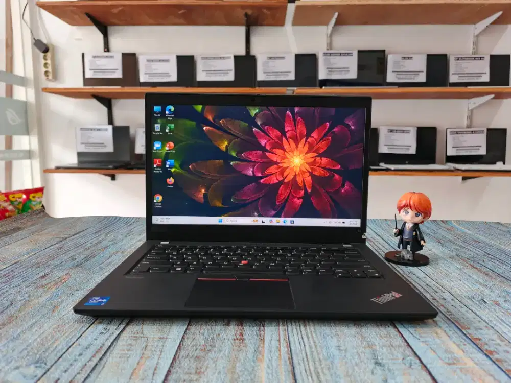 BU Cepat Laptop Second THINKPAD T14/Core i7-1185G7/RAM 16 GB