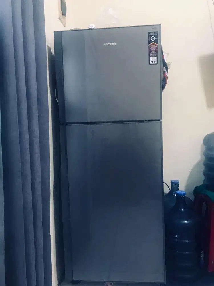 Kulkas Polytron 2 Pintu