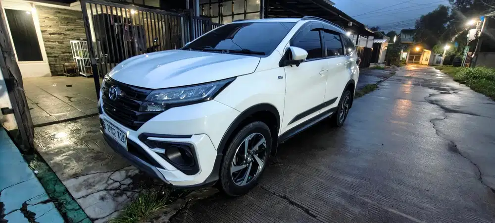 Toyota Rush 2023 Bensin