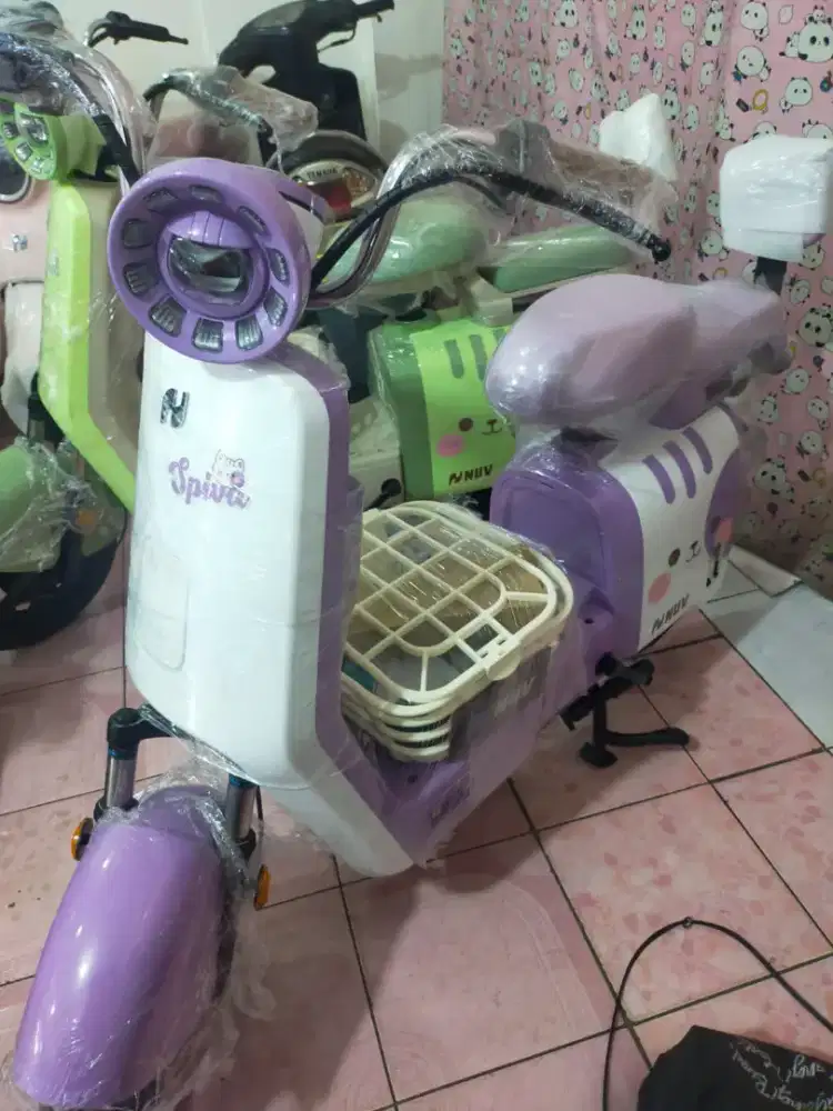 Sepeda listrik nuv f1 spiva