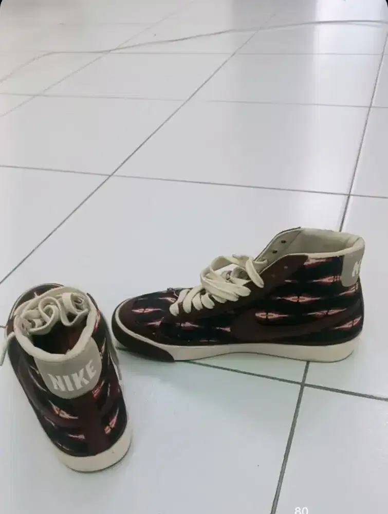 Jual sepatu bekas