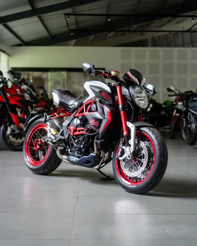 MV Agusta Dragster RR LH44 Limited edition 2015