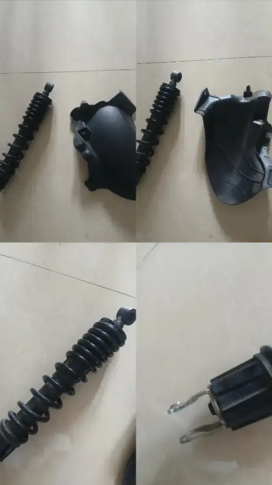shock belakang ori Honda Vario 160 dan spakbor belakang ori.