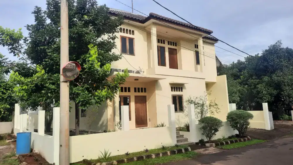 Rumah Besar dan Kokoh di Grand Depok City