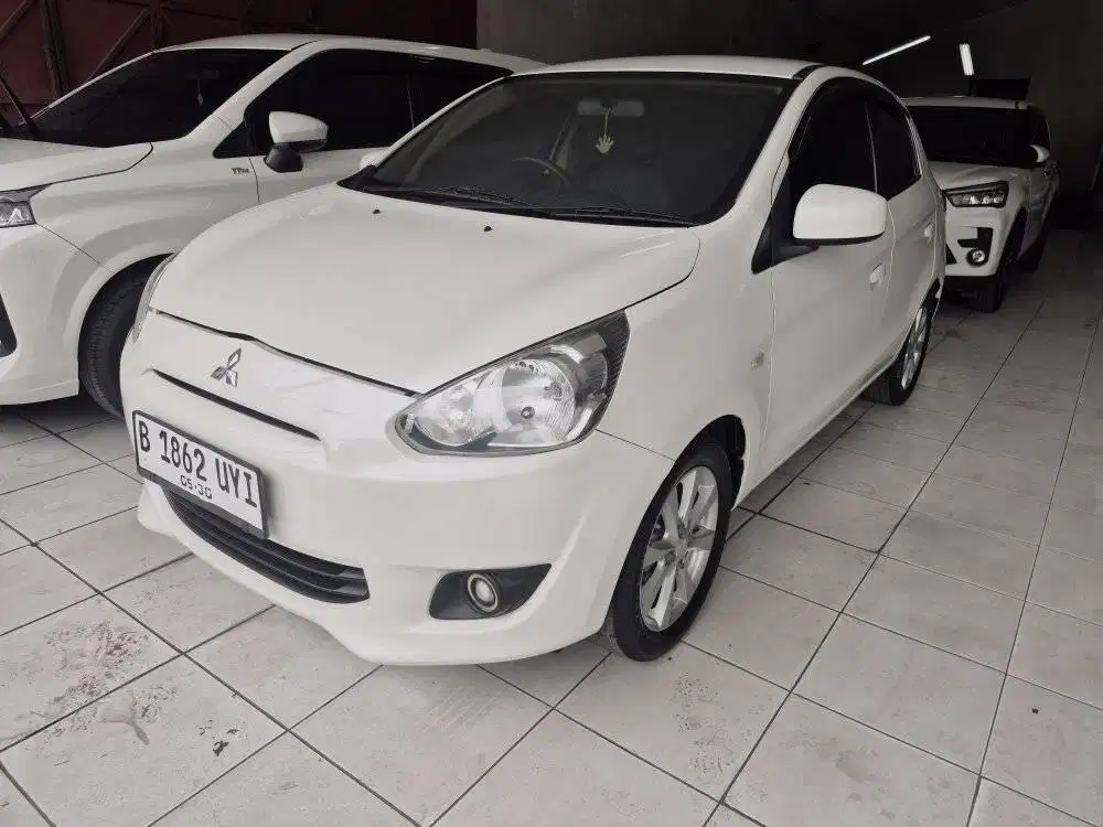 MITSUBISHI MIRAGE GLS AT 2015 PUTIH