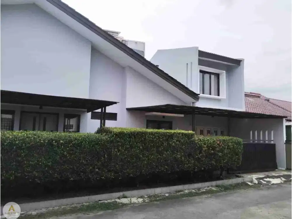 Dijual Rumah Mainroad Kopo Permai dekat Exit TOL. Kopo.
