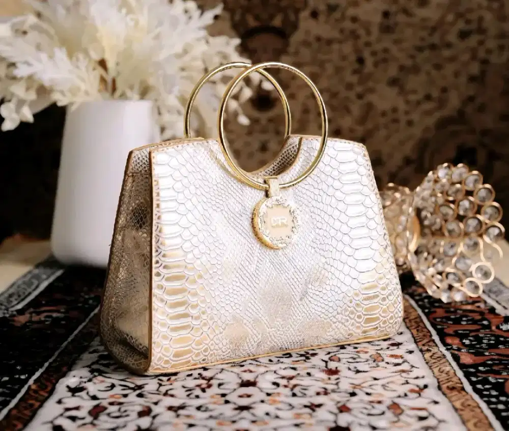 Fashion wanita masa kini