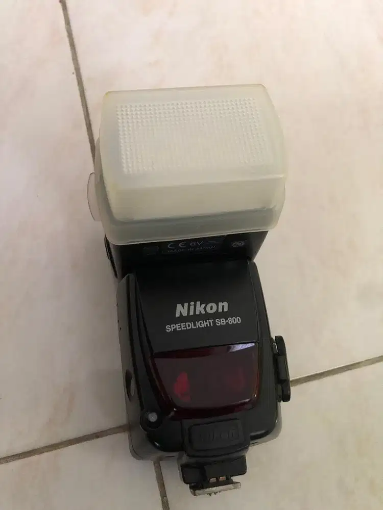 DIJUAL SPEED LIGHT NIKON SB 800