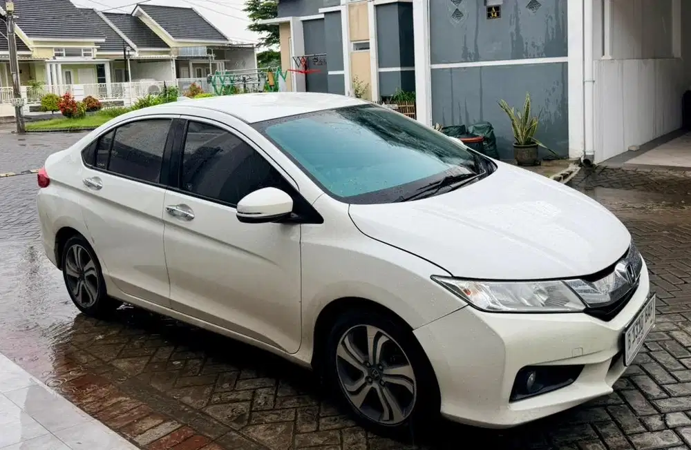 Honda city RS 2014 manual cakep murah