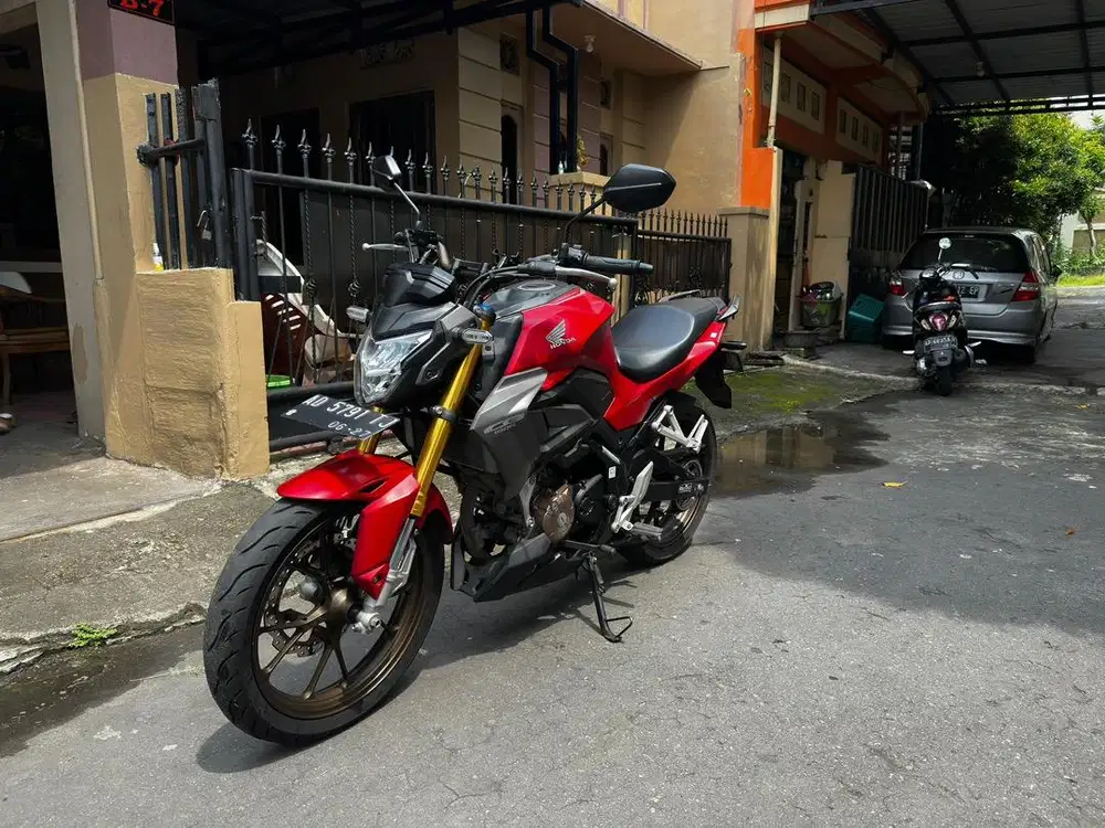 CB150R 2022 kondisi mulus