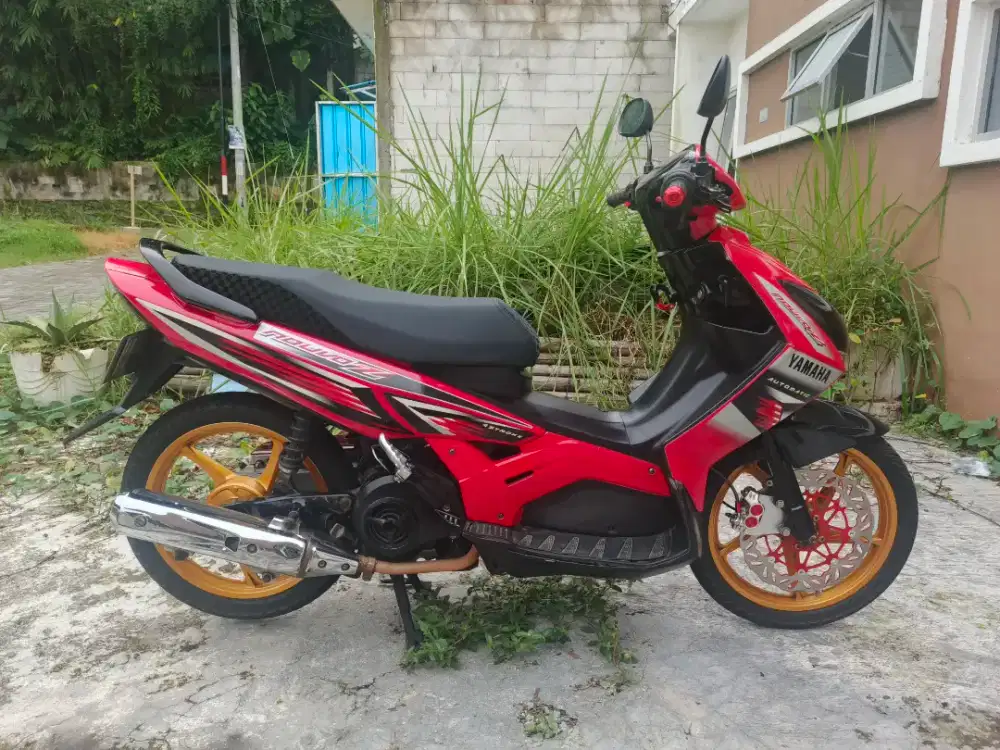 Yamaha Nouvo Z Tahun 2005 Lengkap