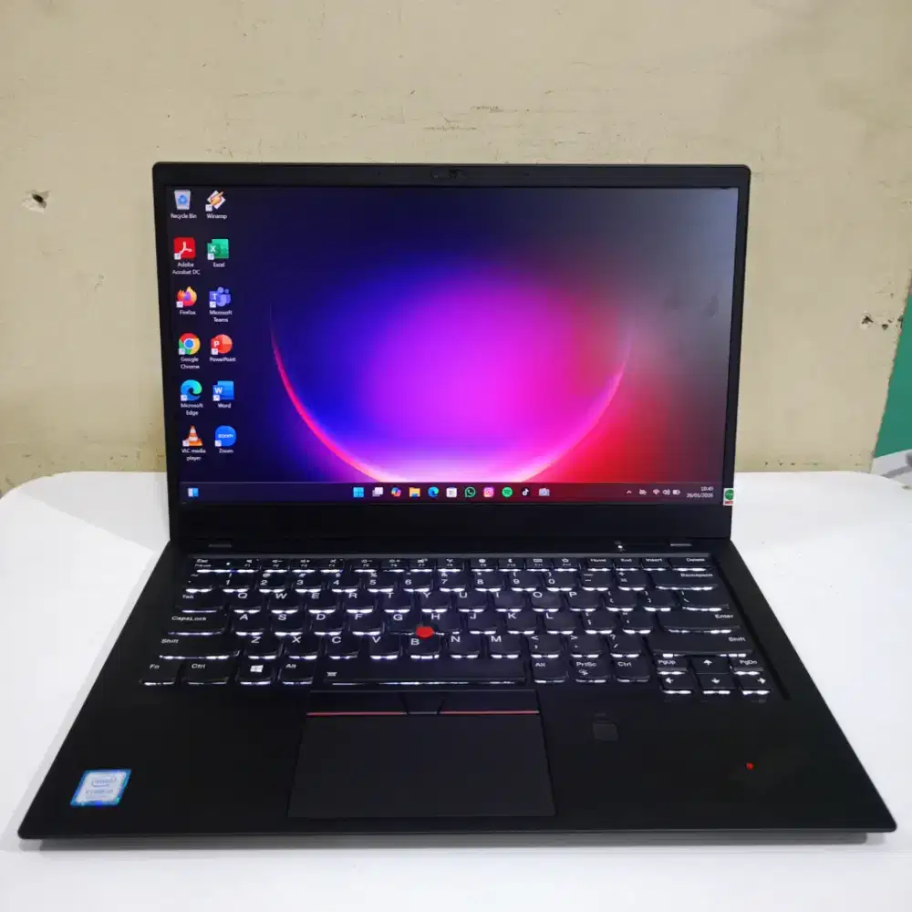 Laptop Lenovo X1 carbon 6th i5 gen 8 Ram 8GB SSD 256GB