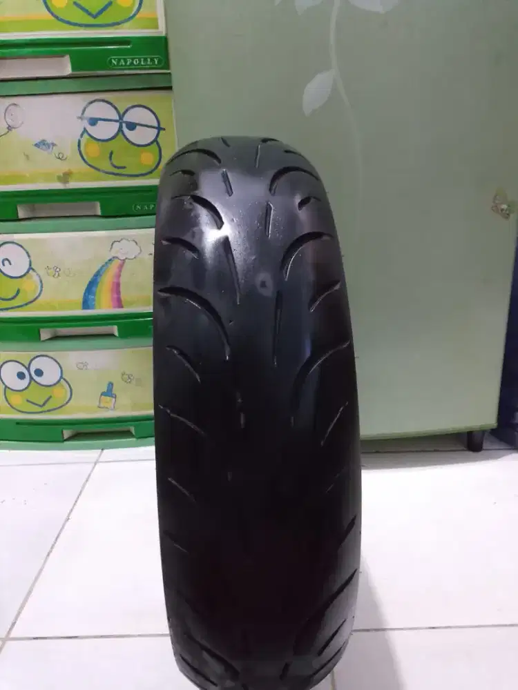 Ban belakang merk verza ukuran 130/70/17