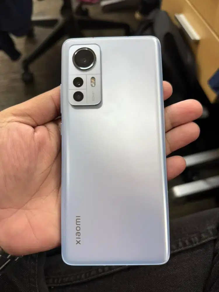 Xiaomi 12 5G 8/256 GB Blue Fullset 99% Mulus