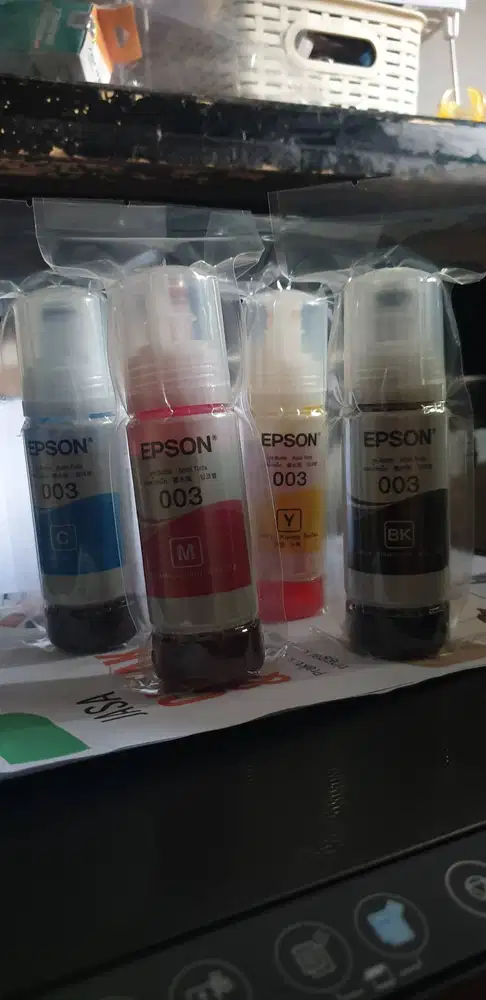 Tinta Epson 003 Bawaan Printer