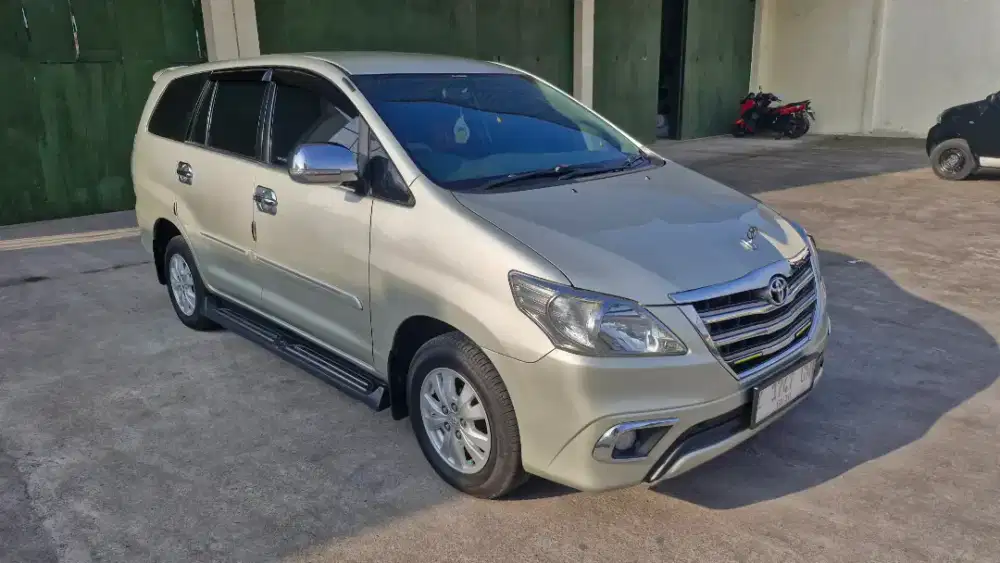 Toyota Kijang Innova G 2.0 M/T 2013