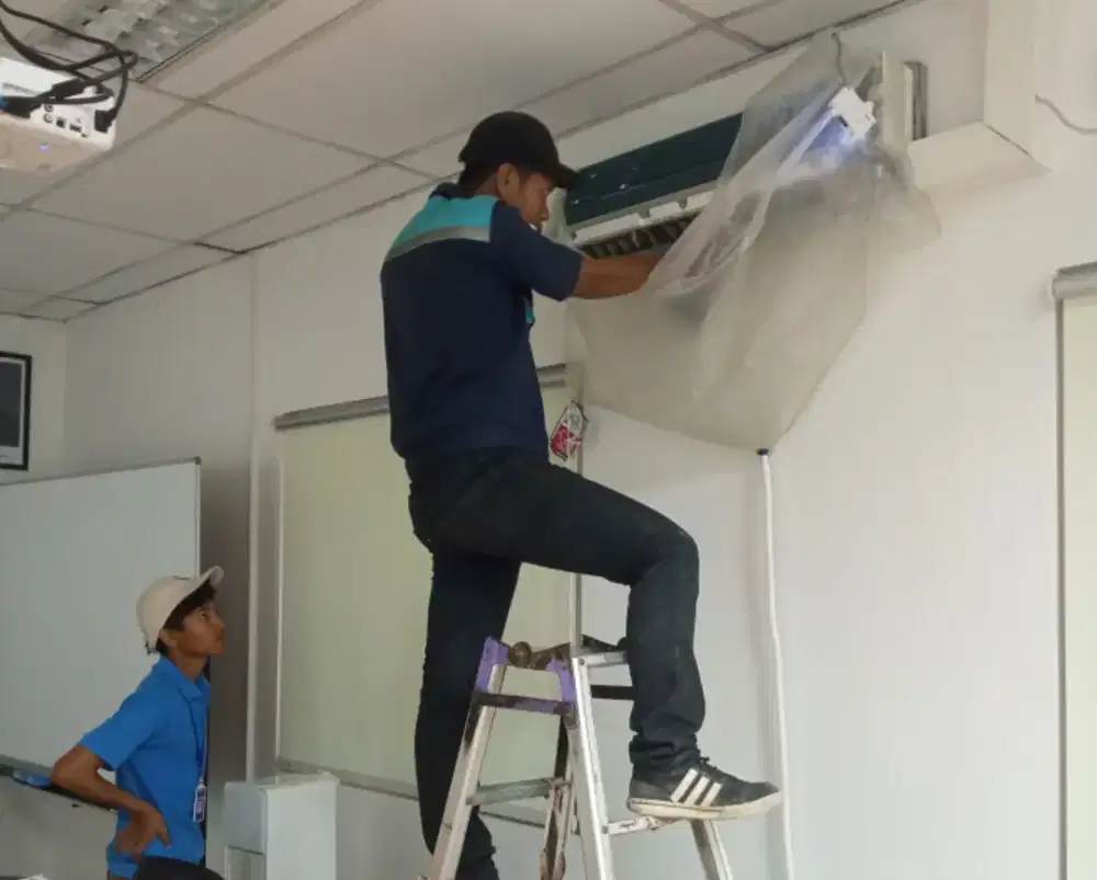 Bongkar pasang ac , Service AC, Mesin cuci, Instalasi listrik, Cctv