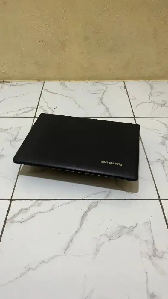 Lenovo Ideapad G40 80 Intel Core i5 | Broadwell Gen 5 | Dual VGA