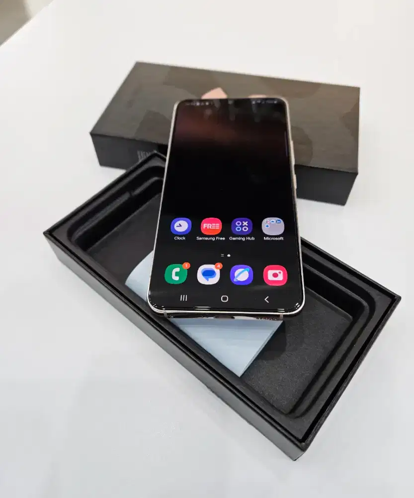 Samsung galaxy S22 5G 8/128gb resmi sein