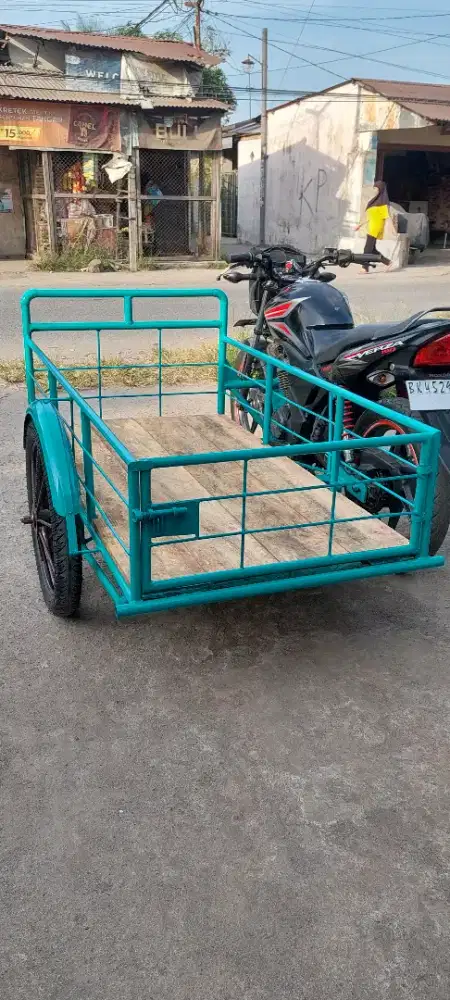 Spesialis buat trmpahan sasis becak barang