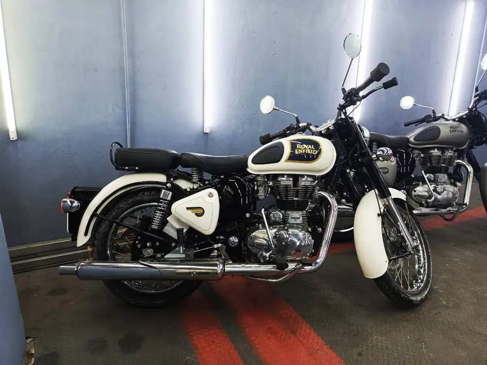 Royal Enfield Classic 350 NEW