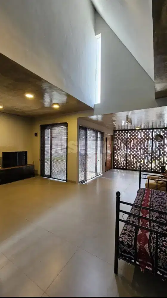 Rumah The Blessed House ( Bintaro , Ciputat )