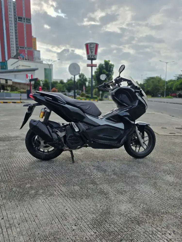 Honda ADV 150 (Jual Murah)