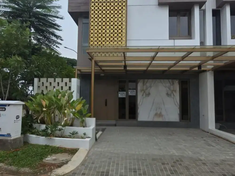 Disewakan Rumah HOEK di Puri 11 Tangerang Hoek kosongan Brand New