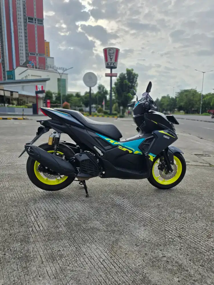 New Aerox 155 Alpha ABS Keyles (Like new)