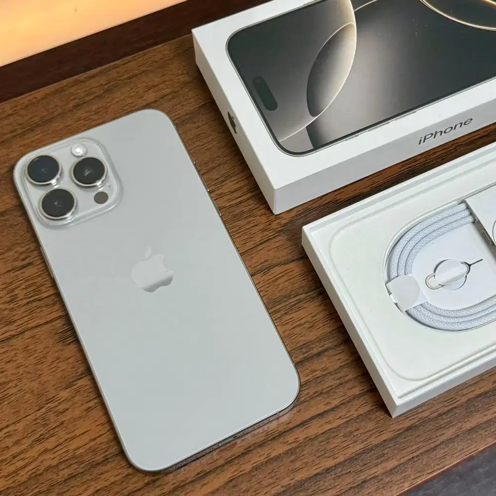 iPhone 16 Pro Max 1TB Fullset original likenew