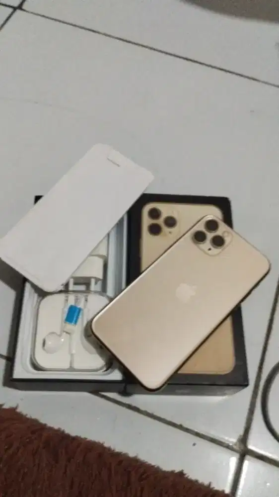 11 pro 64 inter allop masih bagus orian LCD bh ori