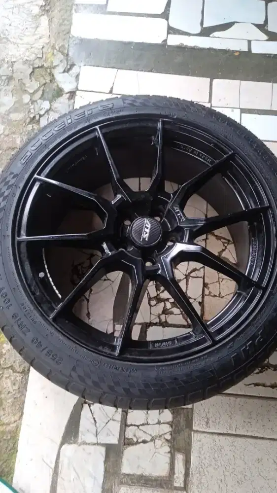 For sale velg + ban ex honda accord 2020 kondisi good