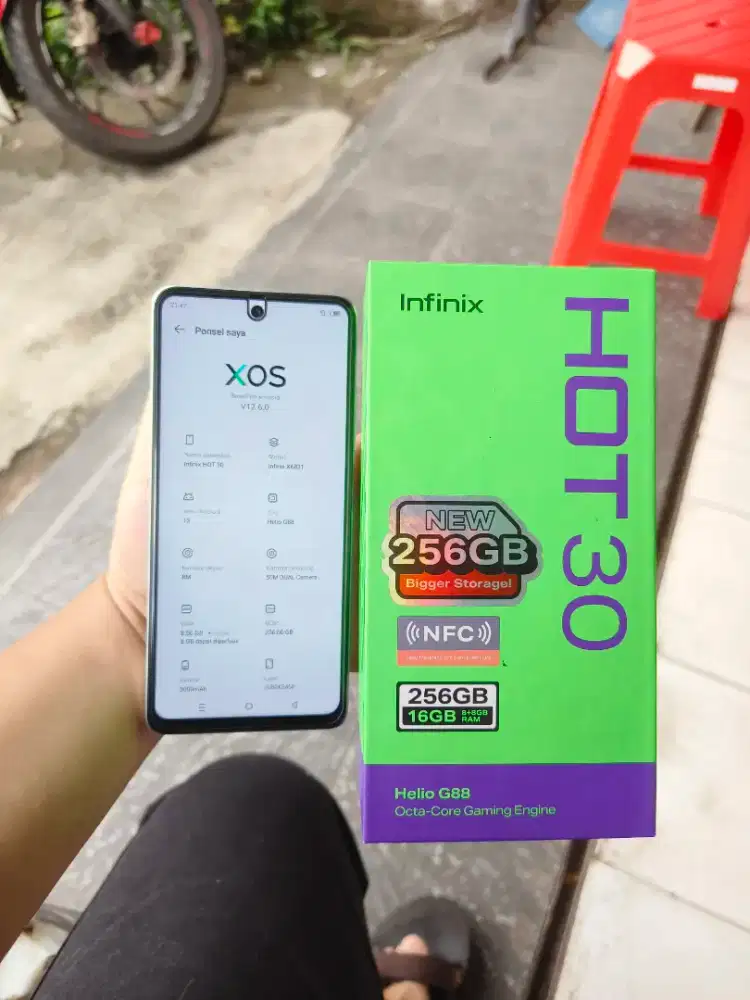 Infinix hot 30 ram 8/256GB fullset