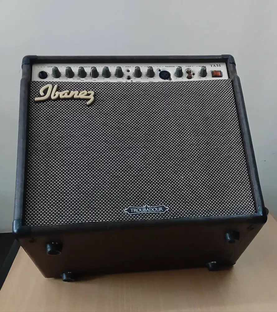Jual ampli gitar ibanez T35