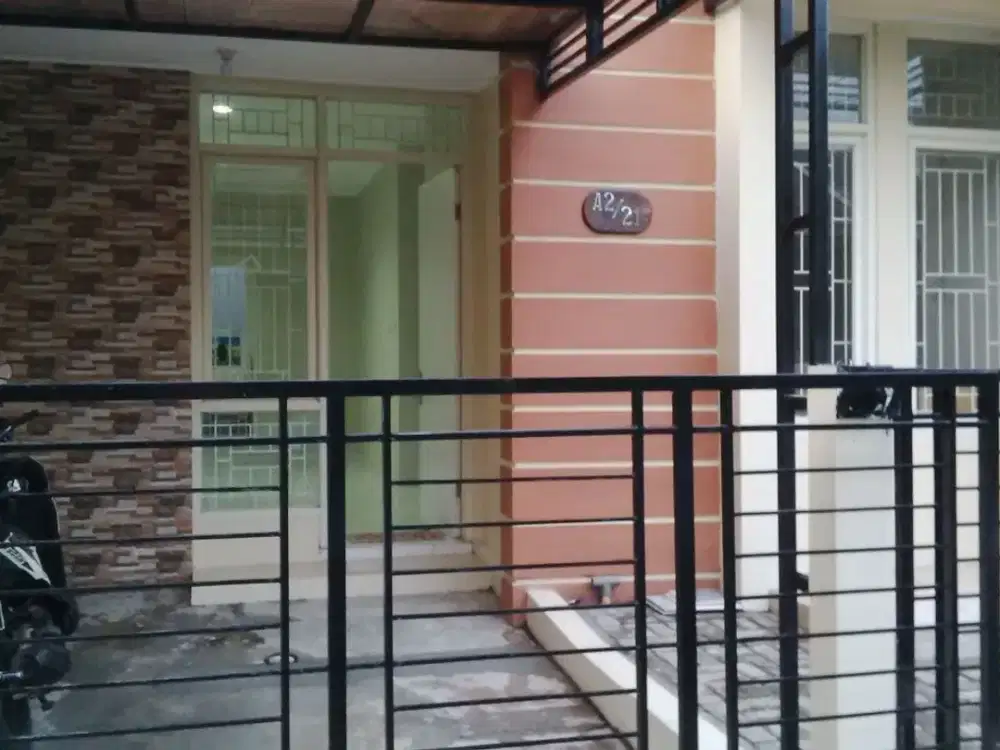 DIJUAL RUMAH DI SERPONG TERRACE