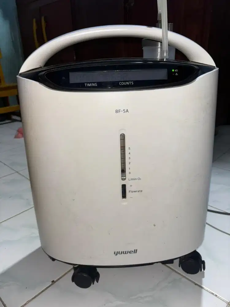 Oksigen Consentrator Yuwell 8F-5AW