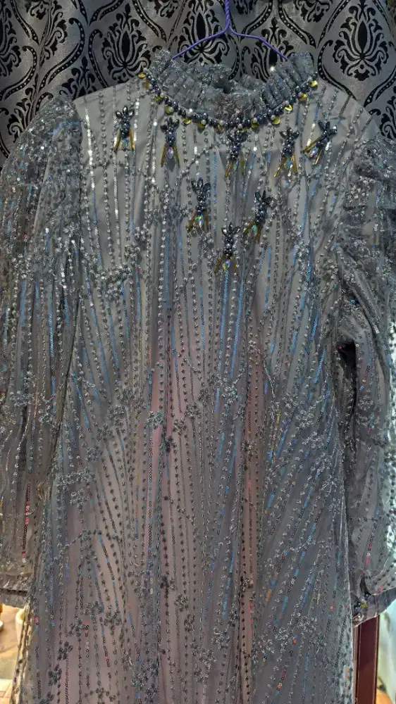 Baju gamis muslimah modern