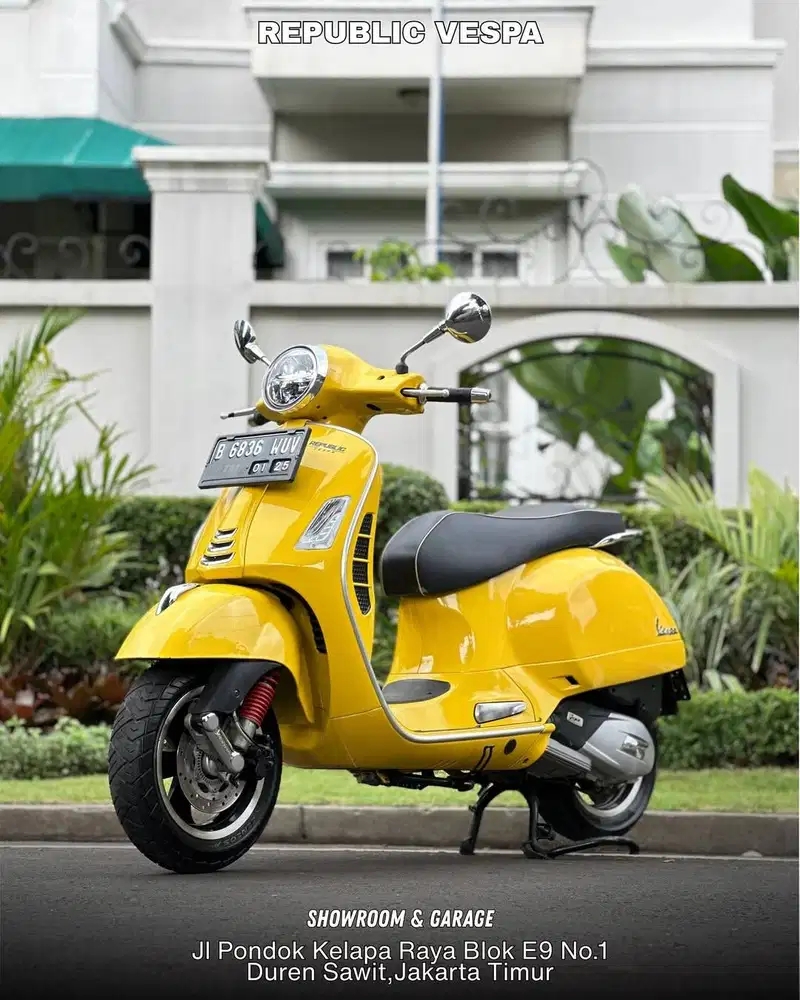 TERMURAH Piaggio Vespa GTS 150 4V IGET ABS LED FACELIFT KUNING