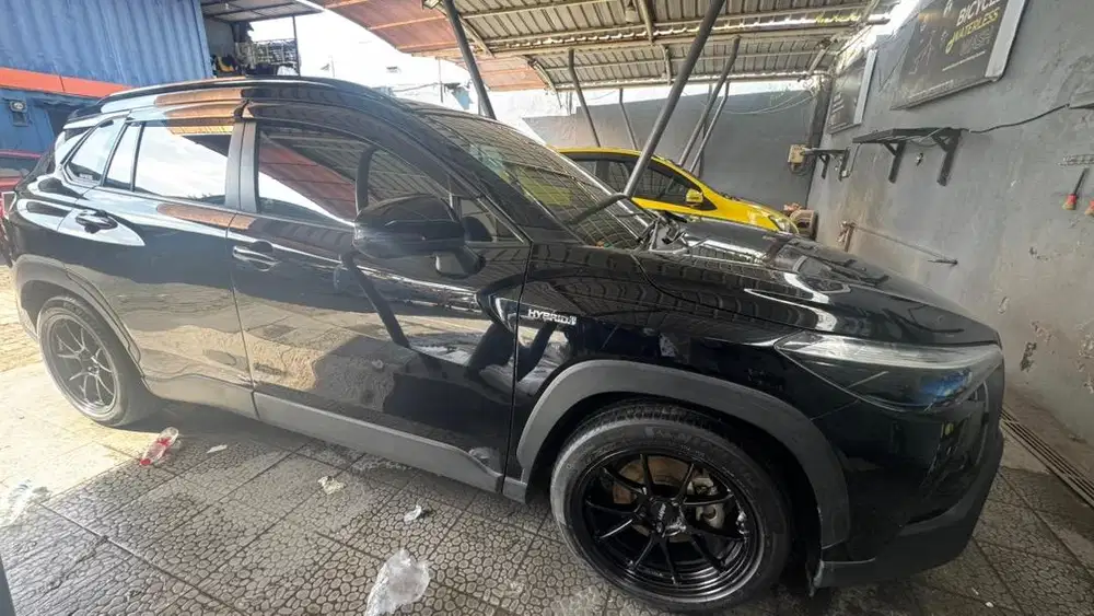 Dijual Mobil Toyota Corolla Cross 1.8 Hybrid A/T