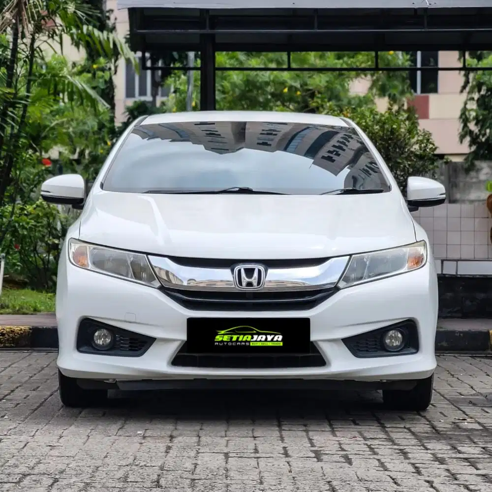 Honda City E cvt 1500cc at 2016