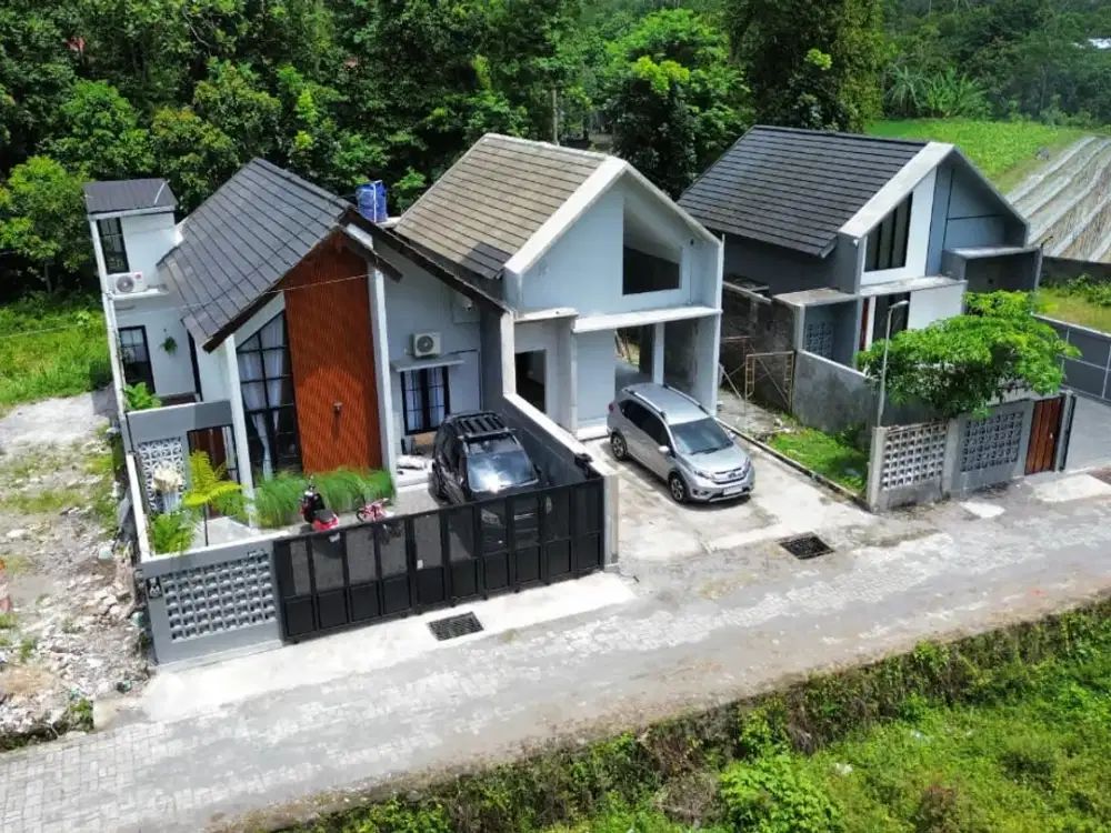 VILLA SIAP HUNI TANAH LUAS DI NGAGLIK SLEMAN SHM VIEW SAWAH CANTIK