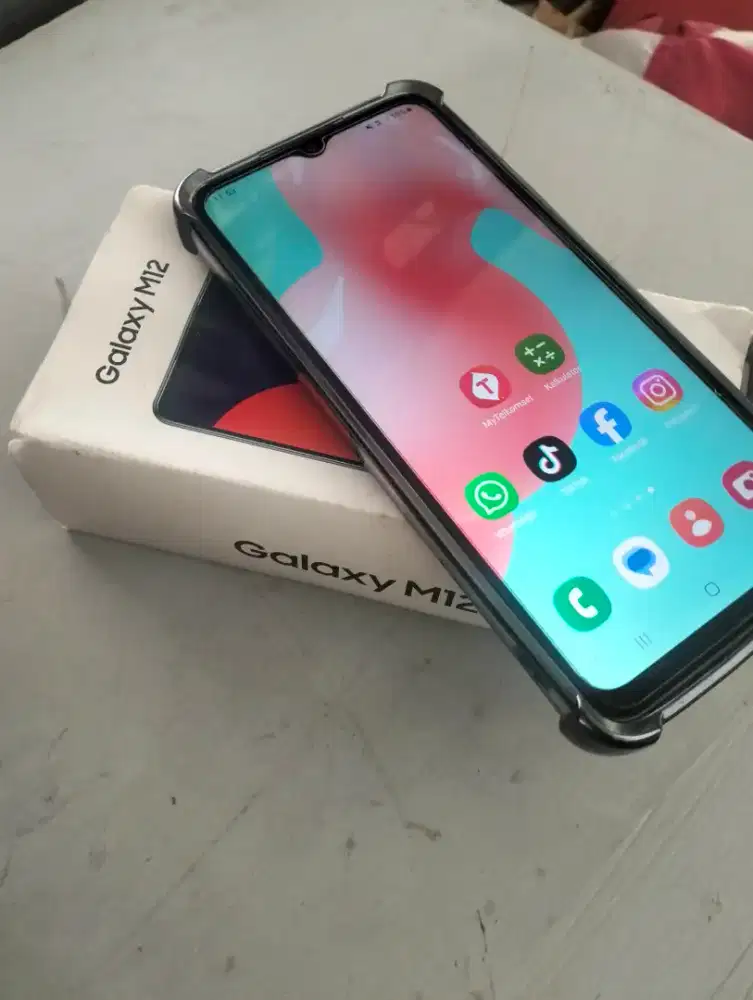 Samsung M12 4/64 mulus