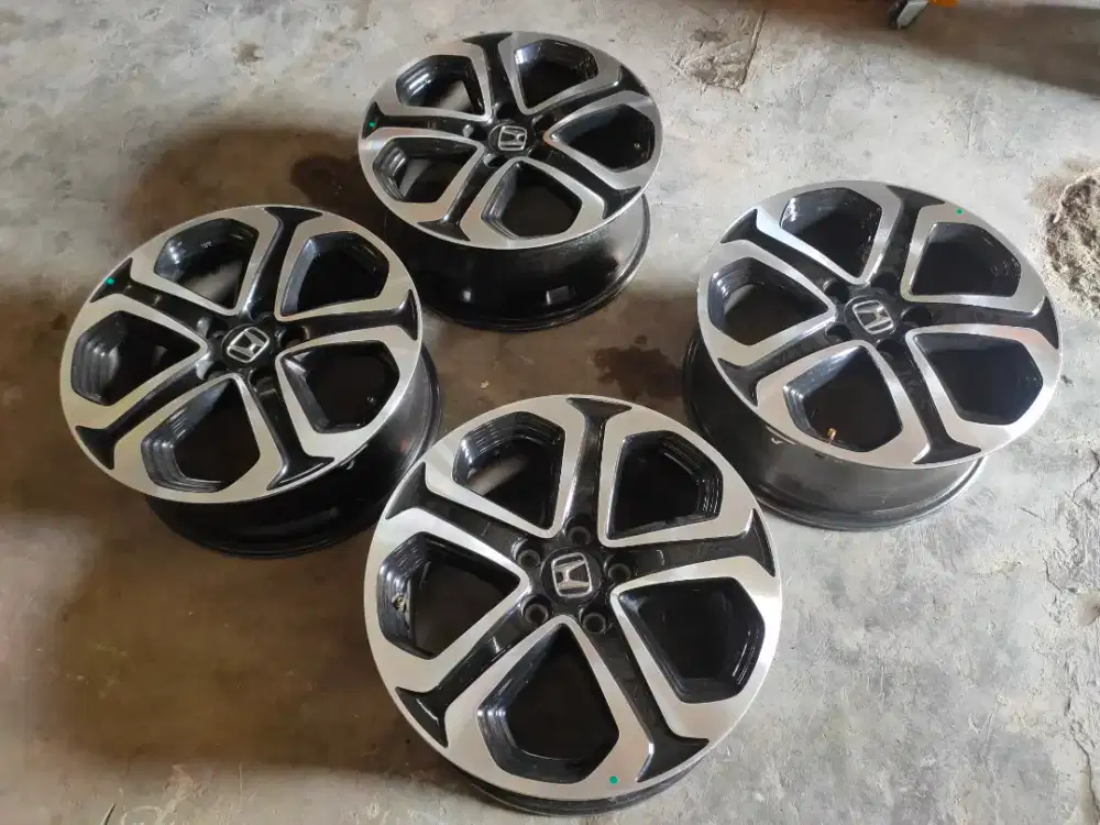 Jual velg Honda HRV R17
