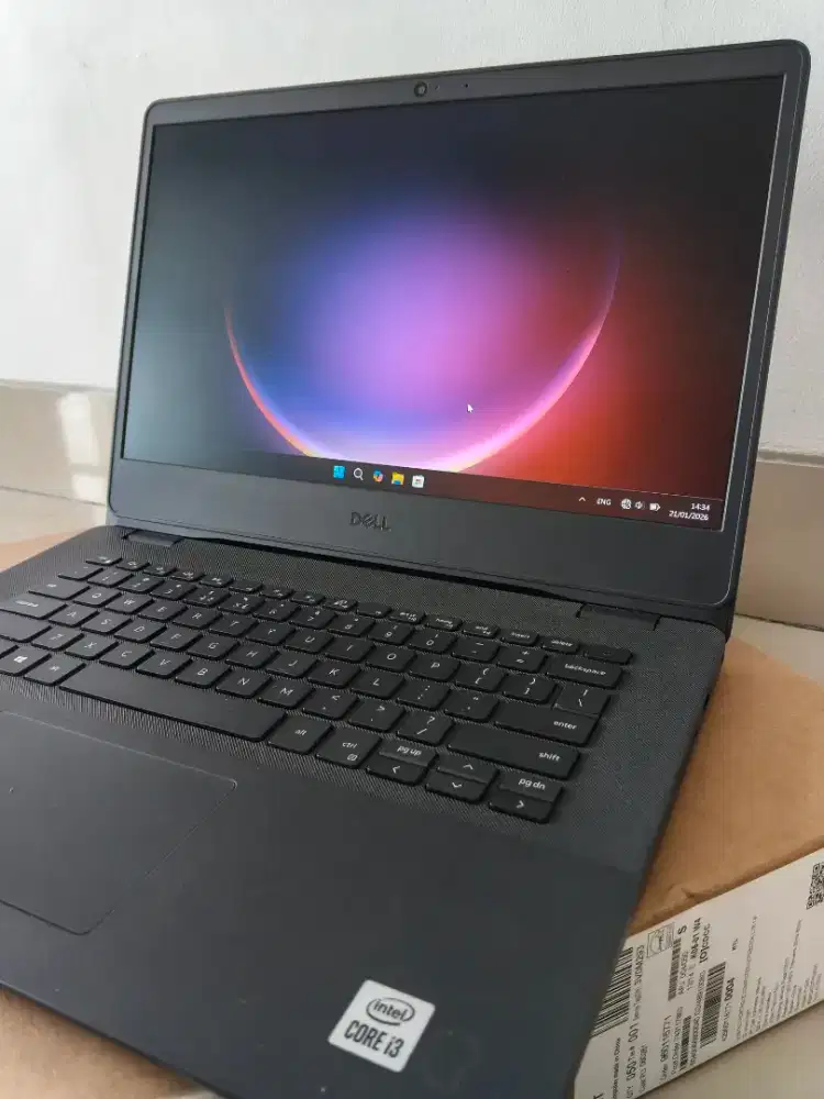 like new !! Dell Vostro 3401 core i3, ram 8gb / ssd gb256 + hdd 1tb