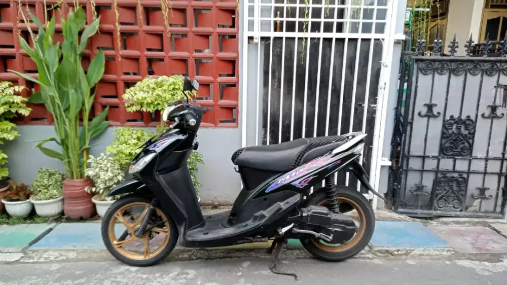 mio cw smile 2011 mulus bagus mesin sehat