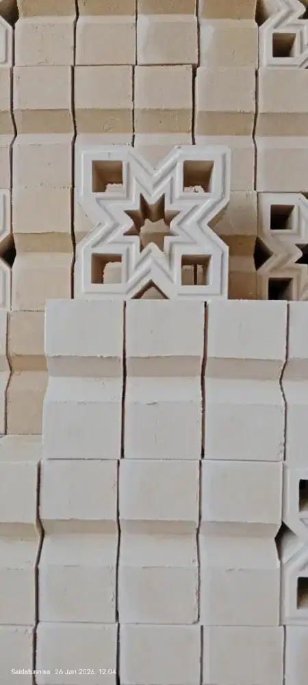 Loster beton minimalis