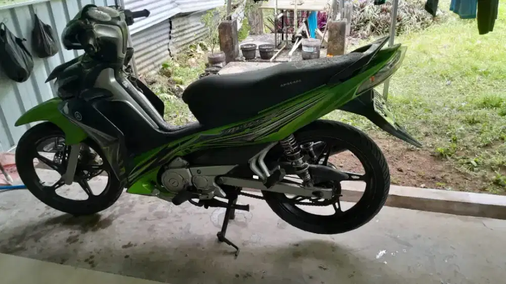 Jual Jupiter Z, Manual