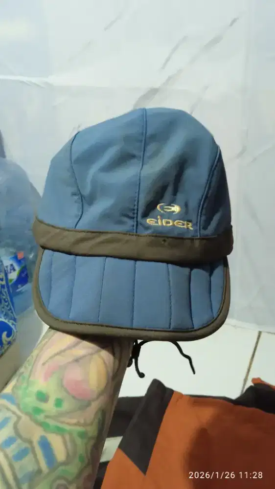 Jual topi lari masih bagus